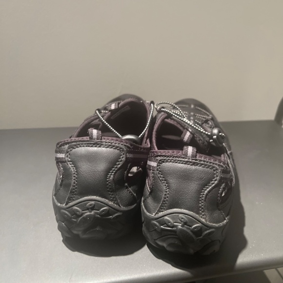 SAGUARO Women’s Black Trail Hiking Water Shoes Size 41 Bungee - Picture 4 of 5